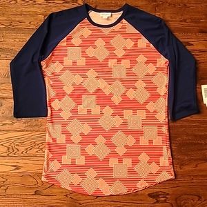NWT LulaRoe Size S Randy Shirt